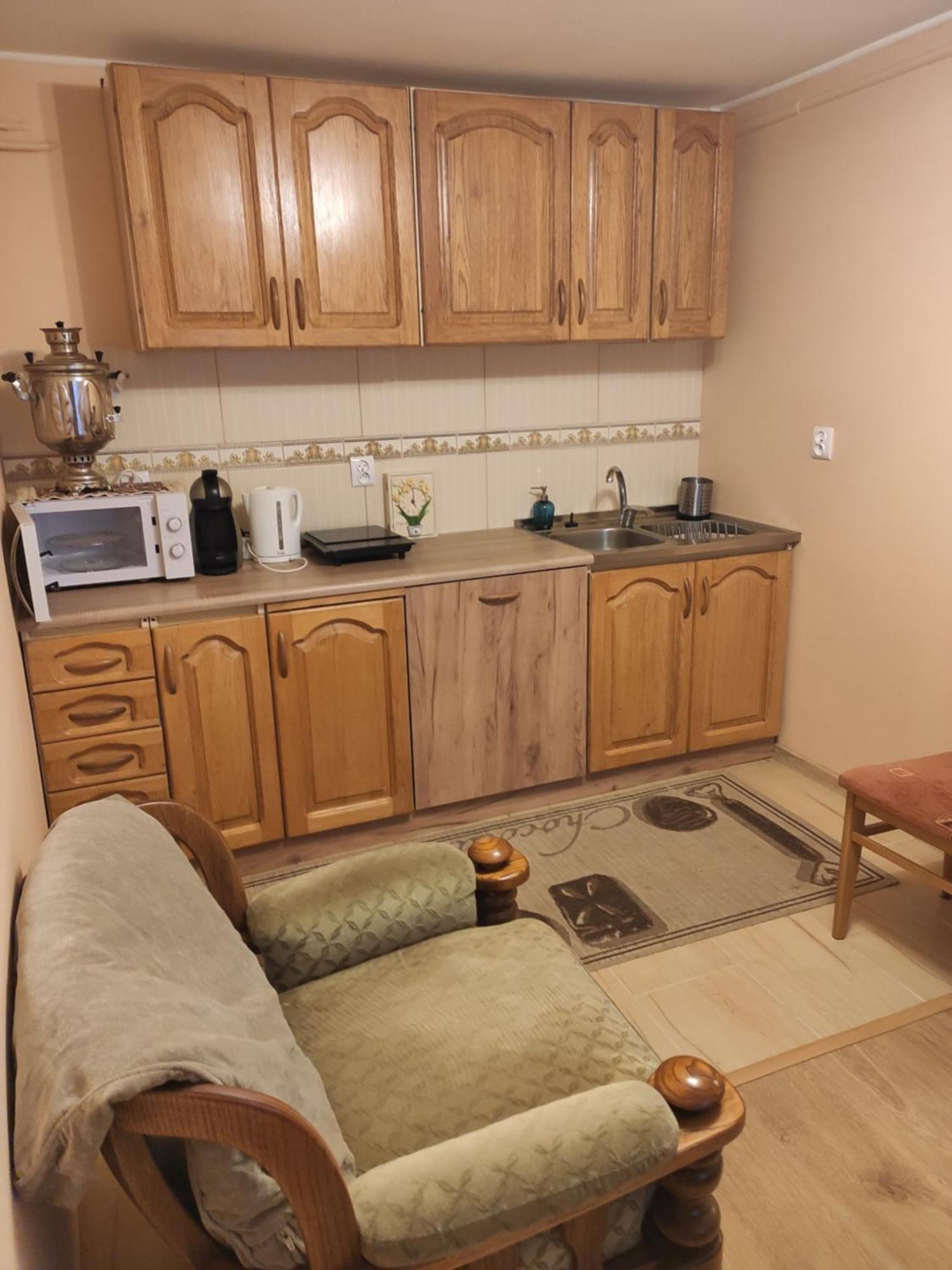 Dom Pod Zegarem Apartment Пшемишъл Стая снимка
